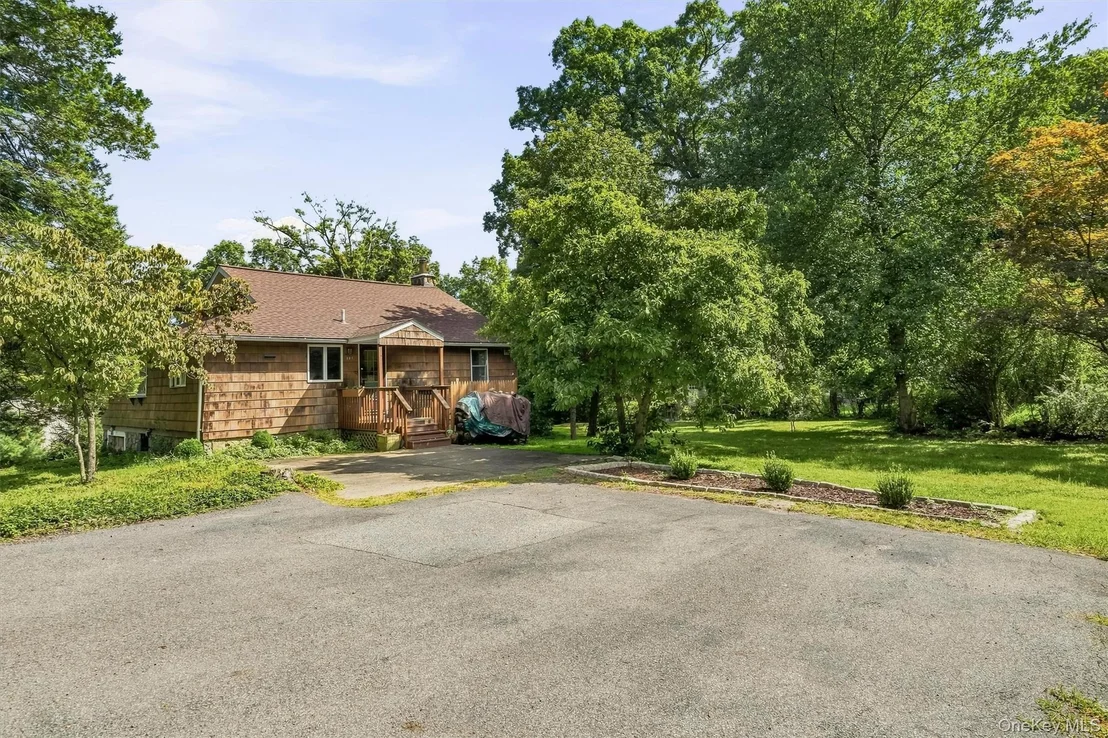 Photo of 101 Highland Road