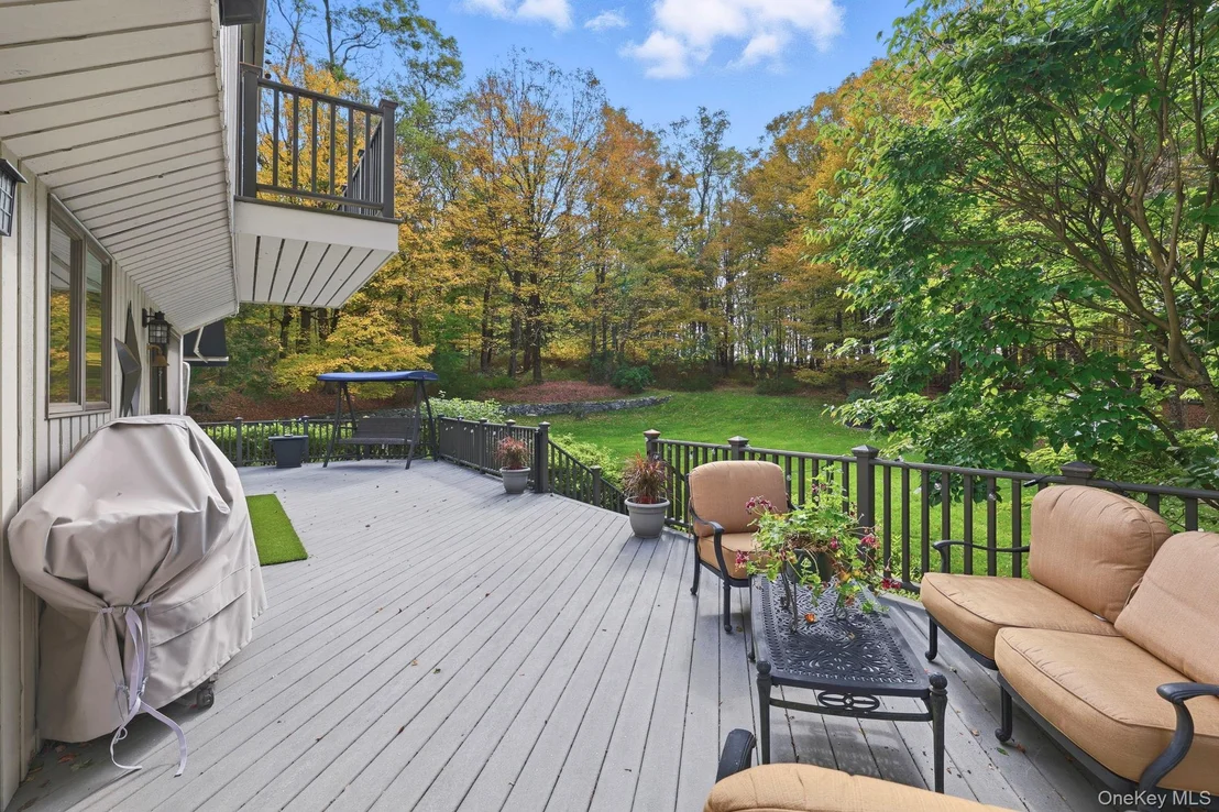 Photo of 2 Sutton Place
