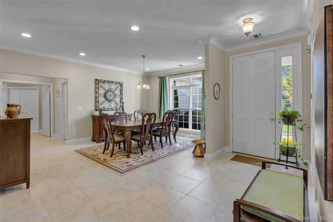 Photo of 39 Hamlet Woods Drive