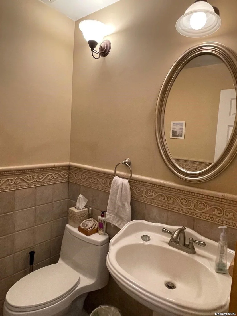 Photo of 46 W Lane Drive