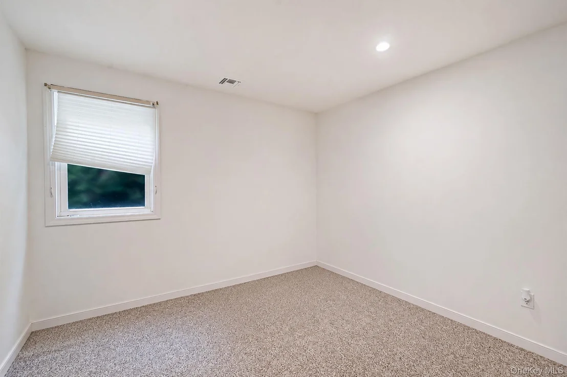 Photo of 48 Hillside Avenue