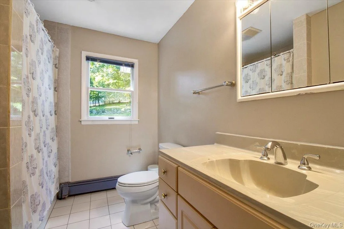 Photo of 1 Emerald Lane