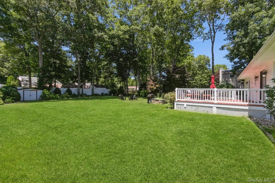 Photo of 42 Summit Drive