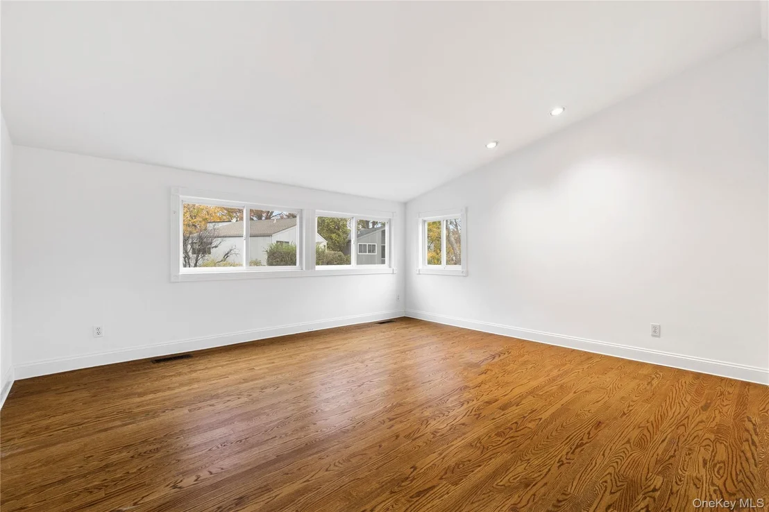 Photo of 60 Talcott Road