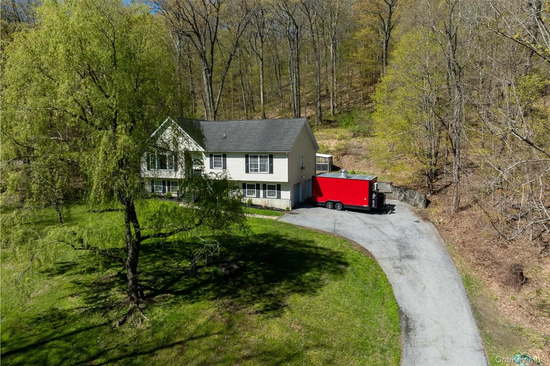 Photo of 50 Horseshoe Road