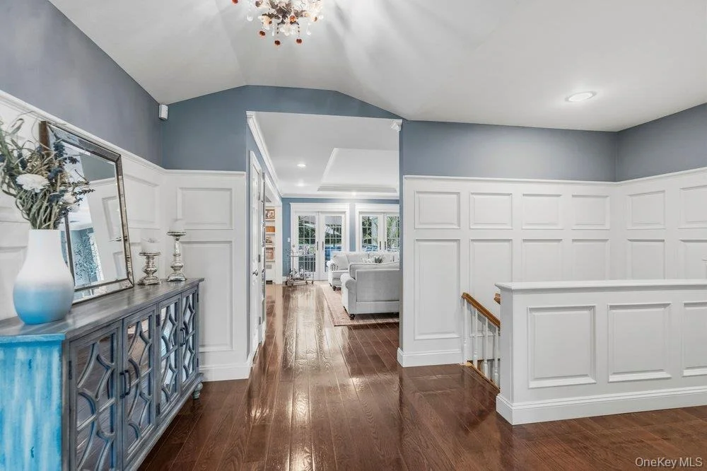 Photo of 6 Colonial Gate