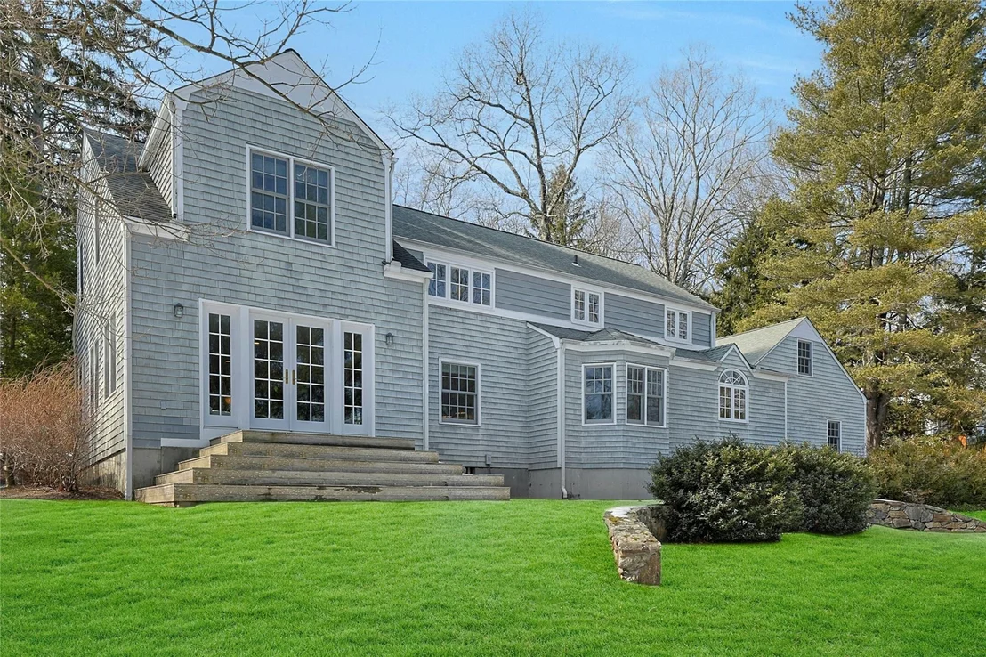 Photo of 41 Deepwood Drive