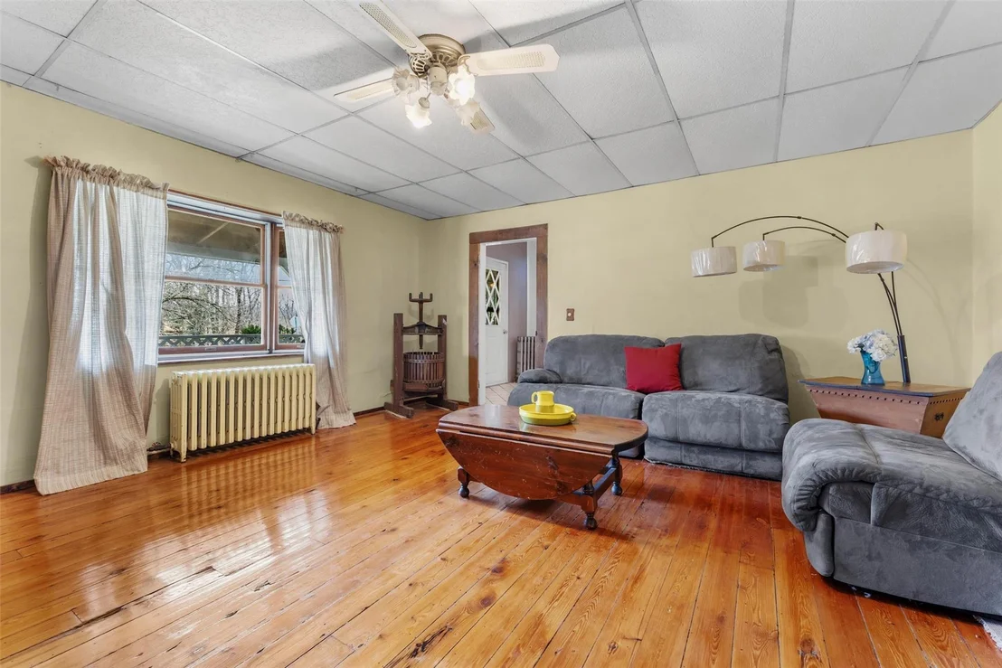 Photo of 391 Scotchtown Collabar Road