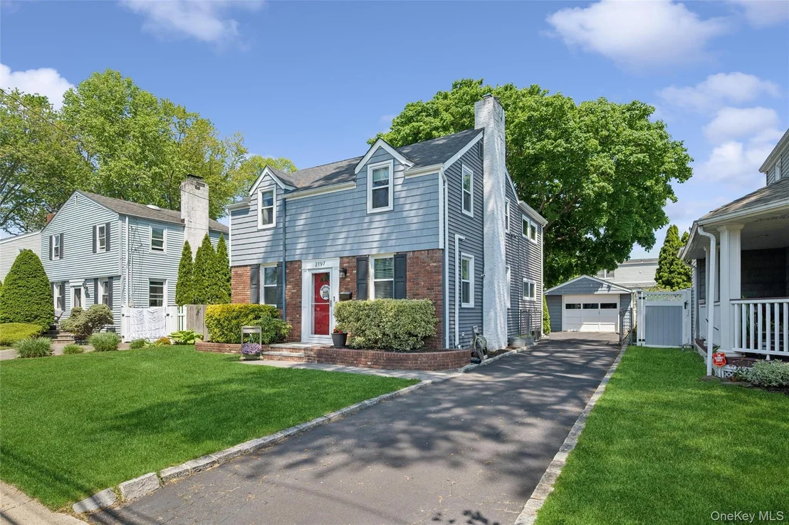 Photo of 2197 Pine Street