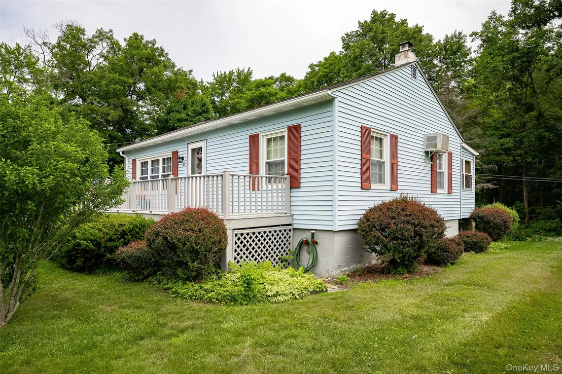 Photo of 45 Holt Road