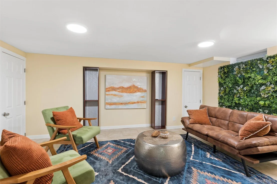 Photo of 20 Beverly Parkway