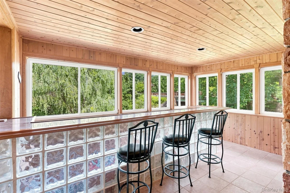 Photo of 289 Pine Grove Road