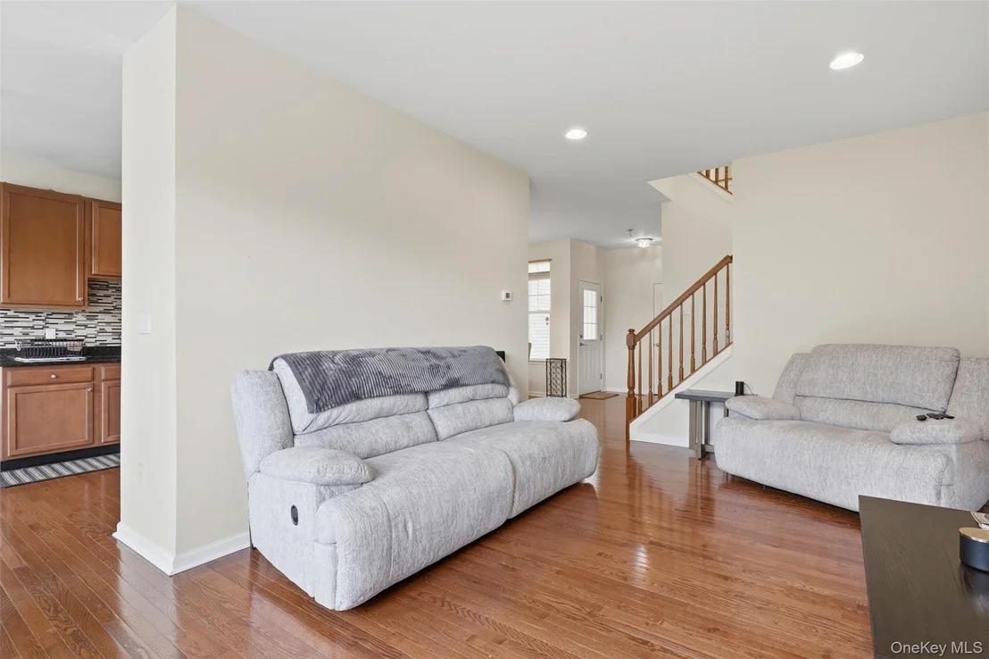 Photo of 58 Cobblestone Lane