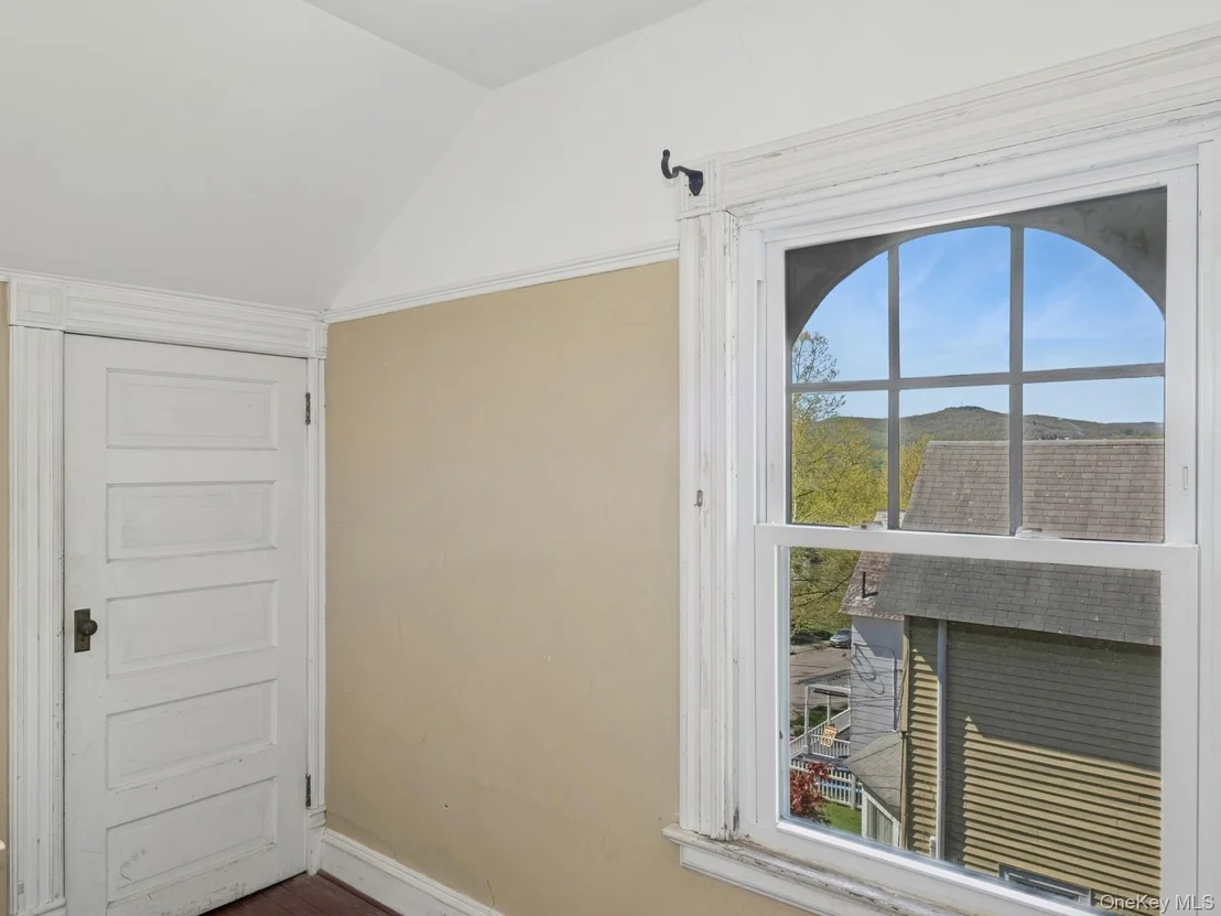 Photo of 24 Mountain Avenue