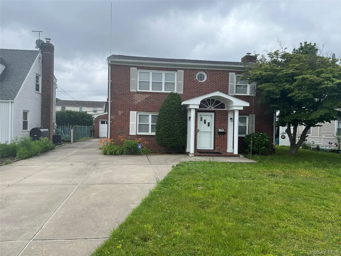 Photo of 8 Gables Road