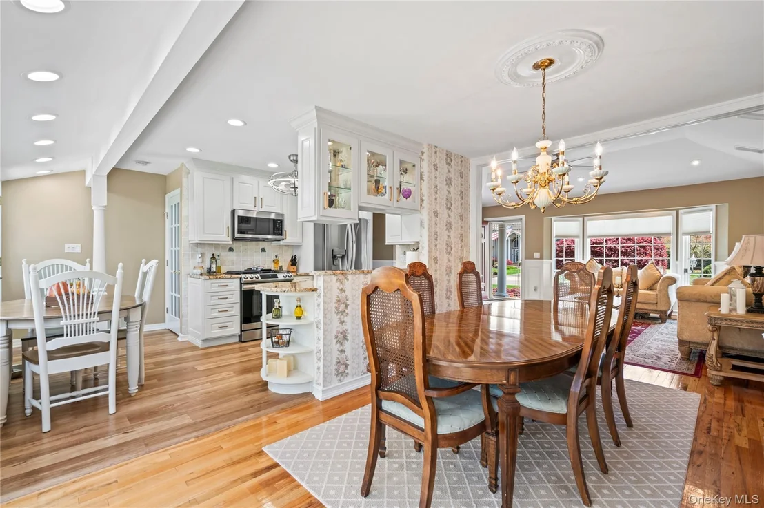 Photo of 8 Raven Drive