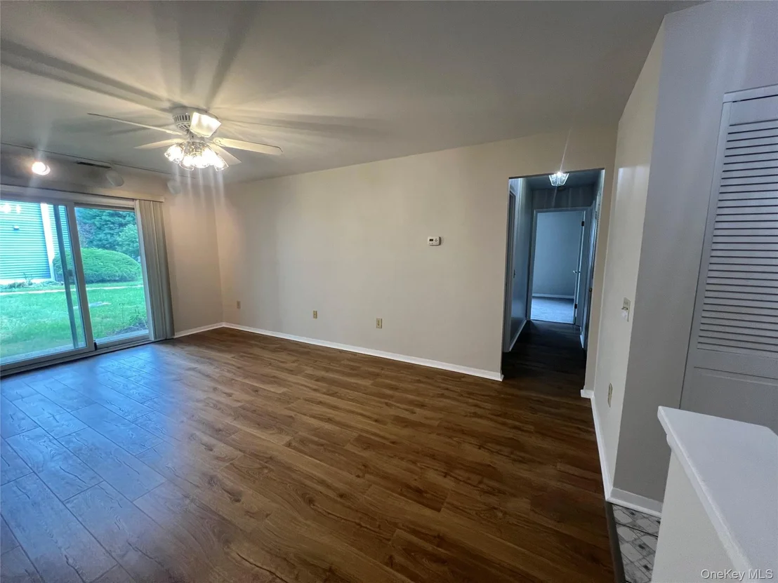Photo of Unit D at 401 Commons Way