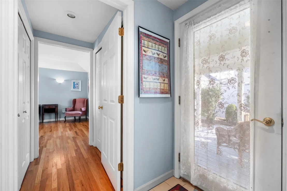 Photo of 20 North Avenue Millbrook