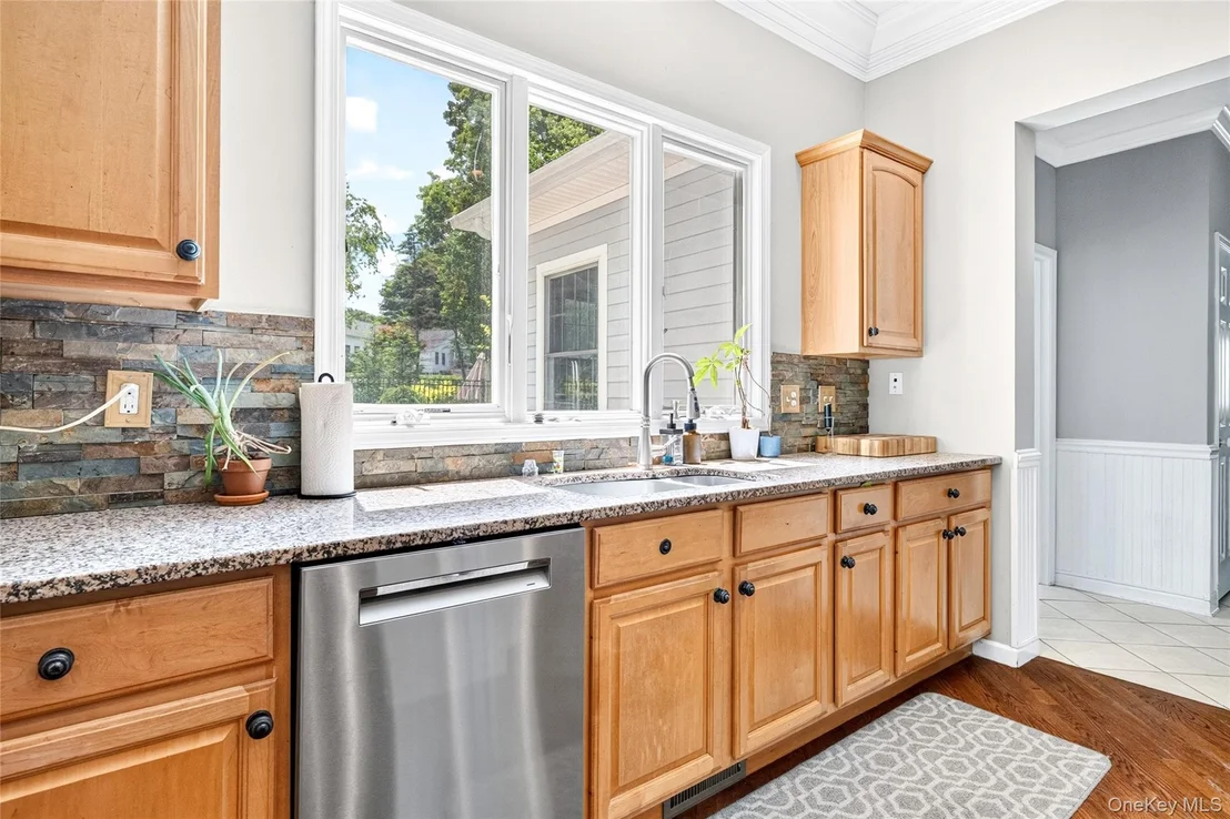 Photo of 12 Meadowview Lane