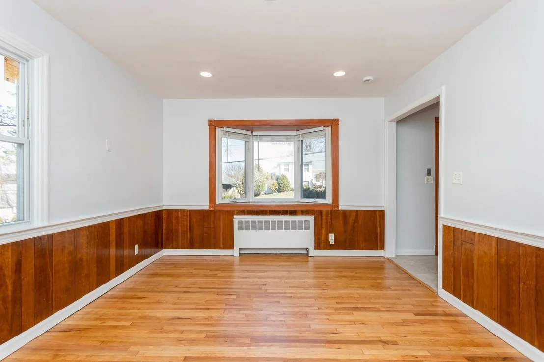 Photo of 52 Delaware Road