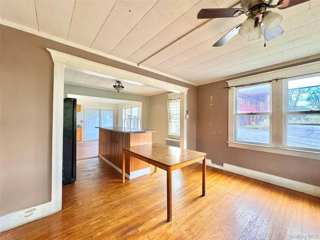 Photo of 8 Forest Hills Avenue