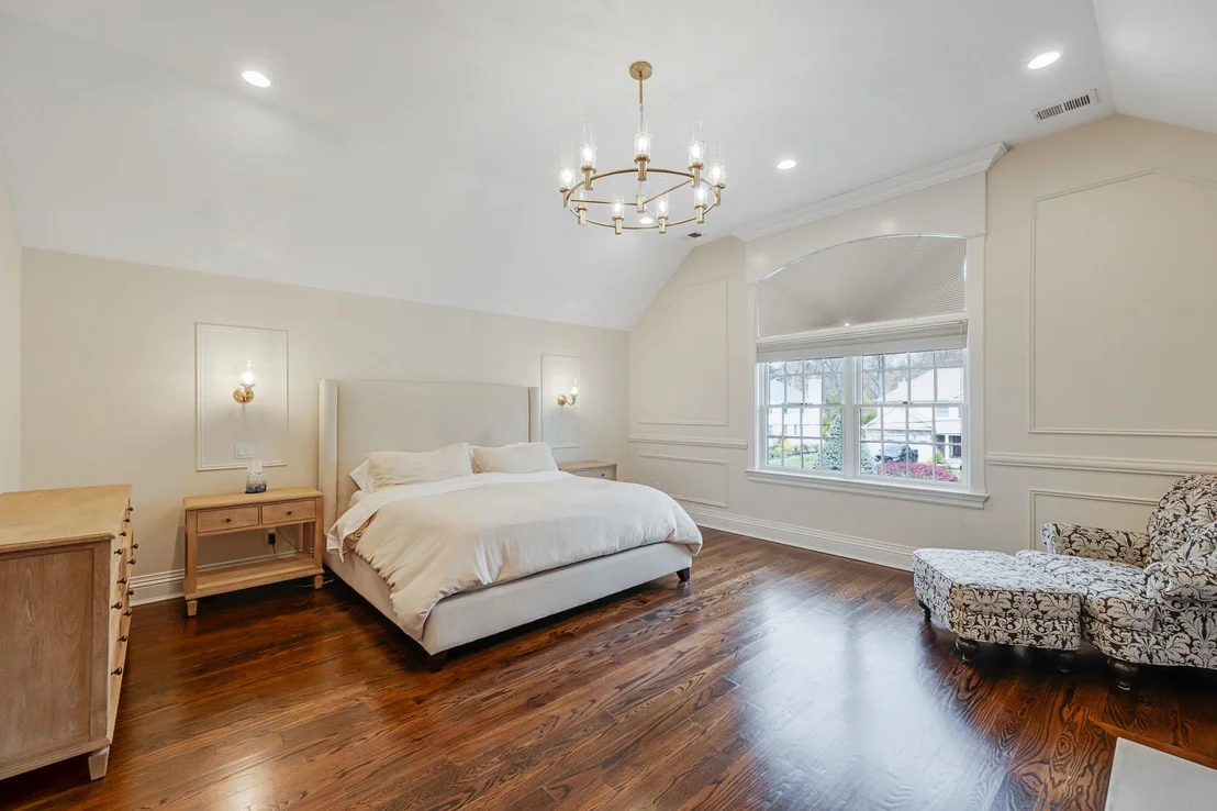 Photo of 184 Hickory Lane