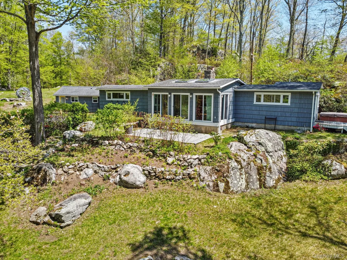 Photo of 44 Tompkins Road