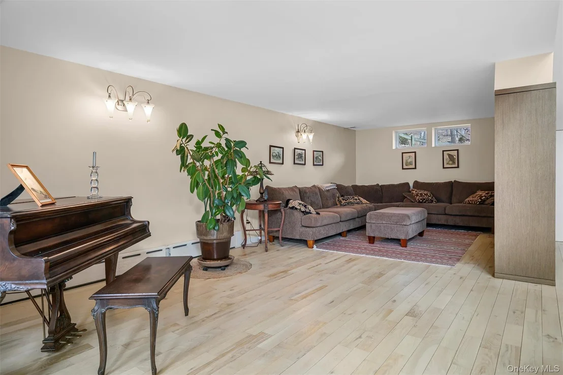 Photo of 36 Chardavoyne Road