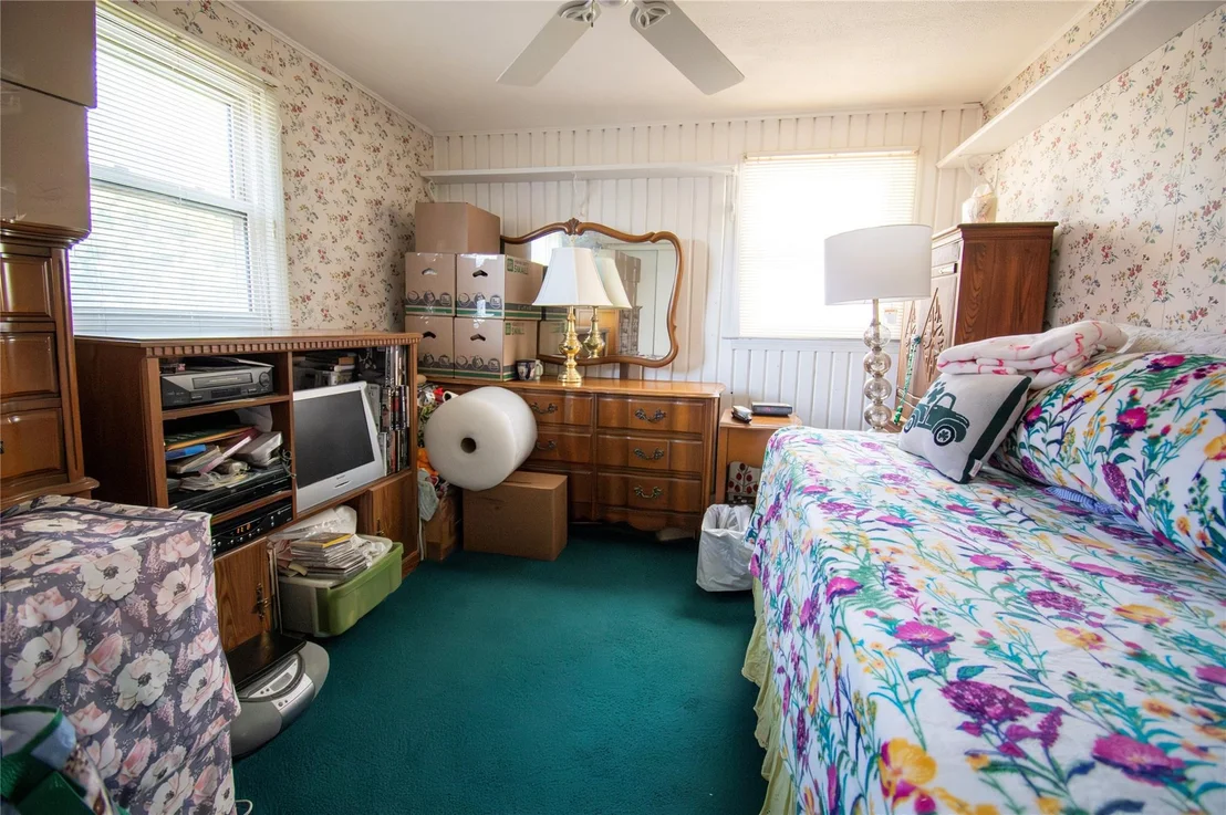 Photo of 2083 Elm Place