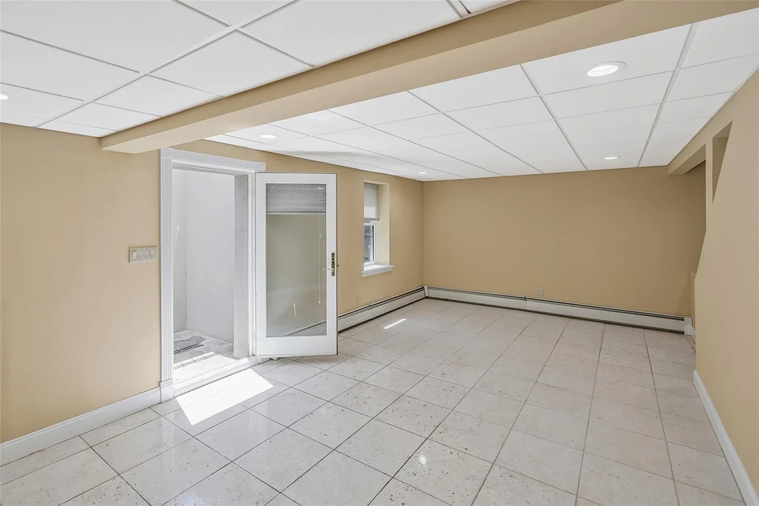 Photo of 12 Barbera Road