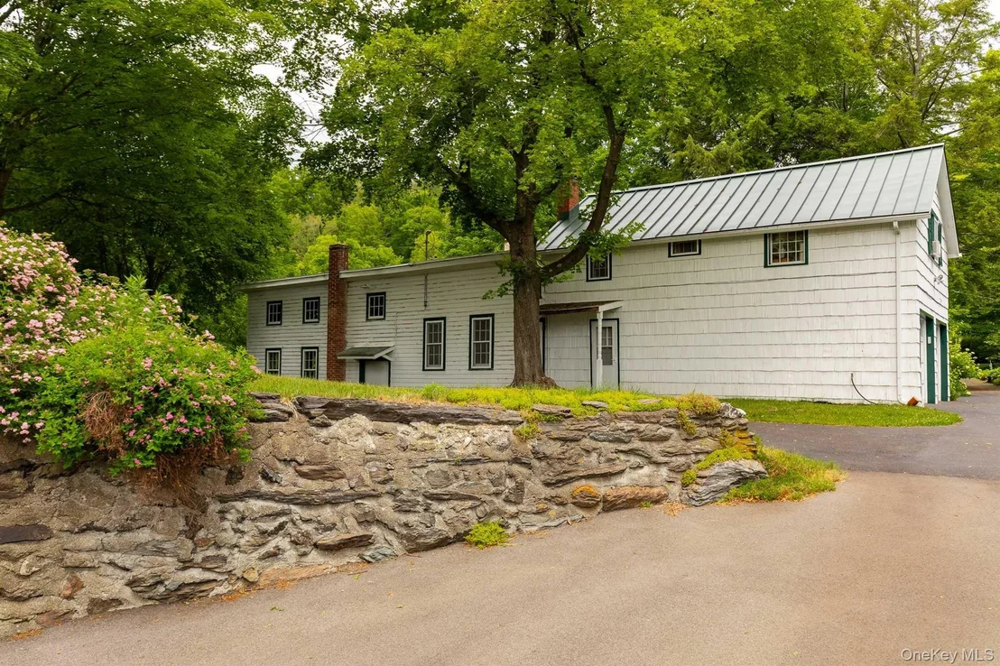Photo of 1598 Jackson Corners Road