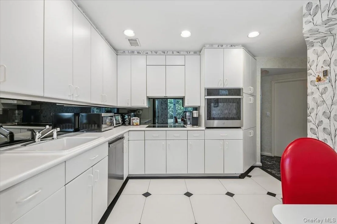 Photo of 3089 Monterey Drive