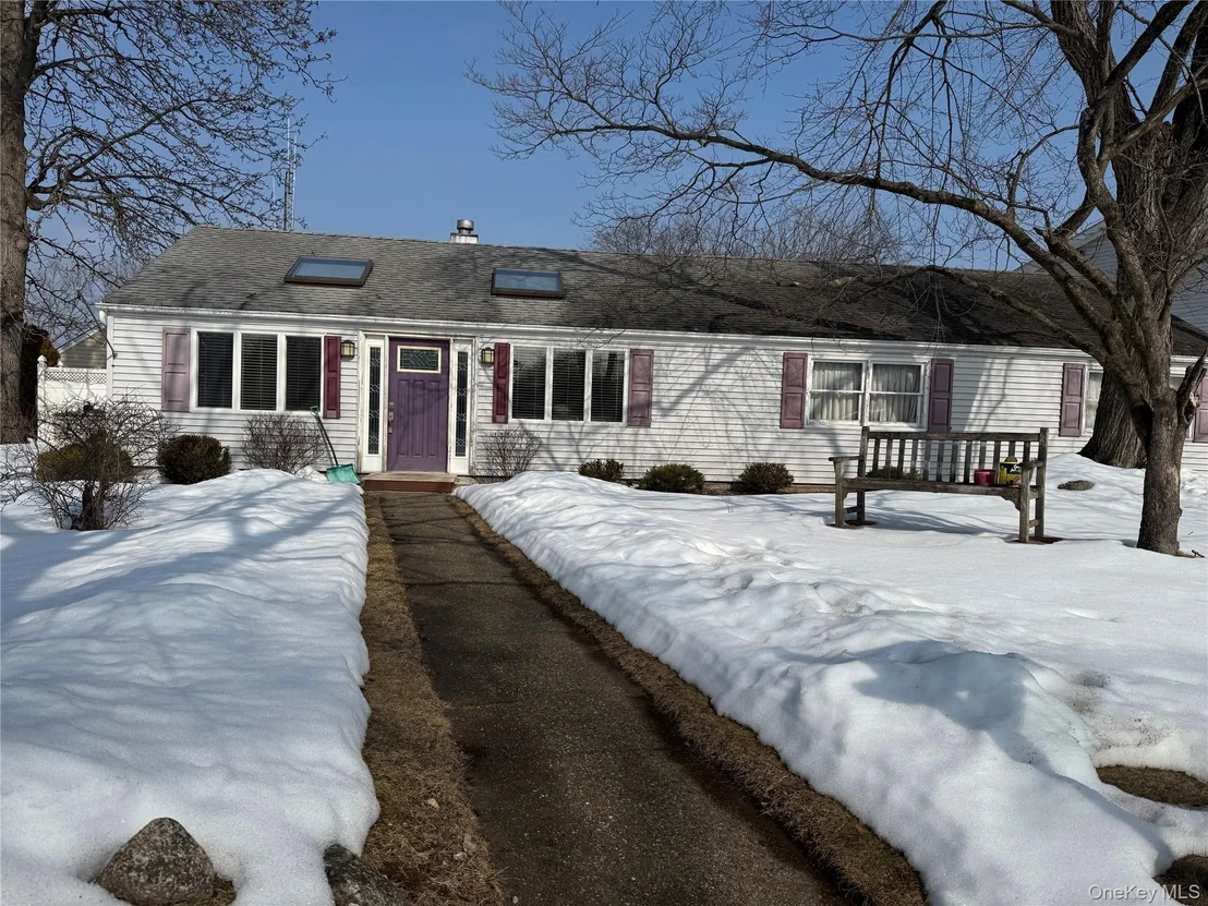 Photo of 2 Susan Drive