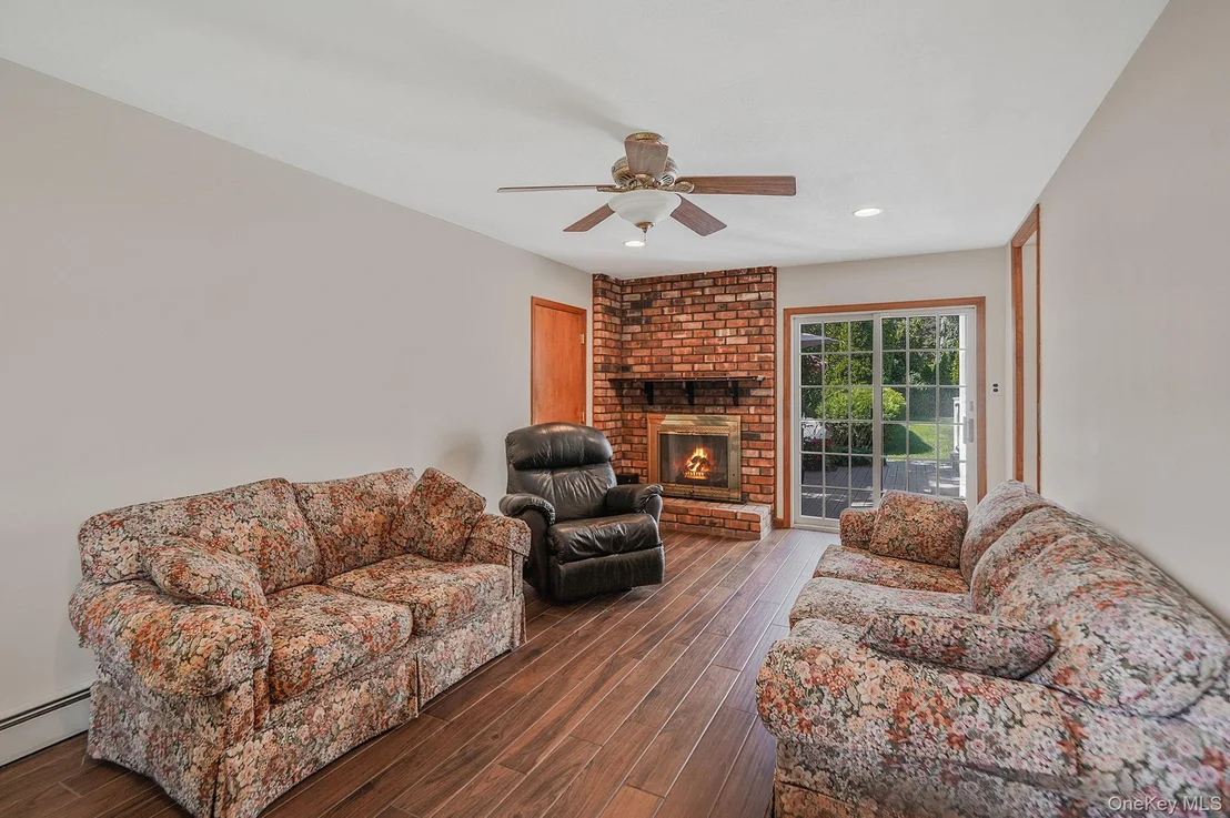 Photo of 24 Sandra Drive
