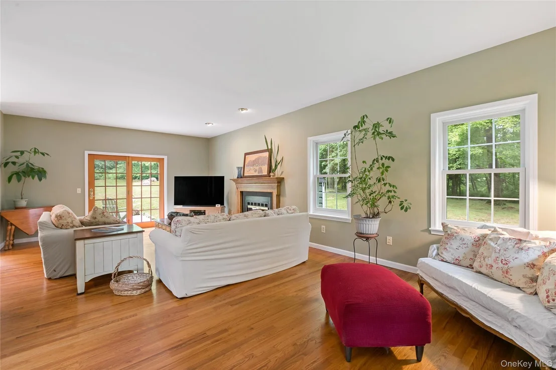 Photo of 310 Avery Road
