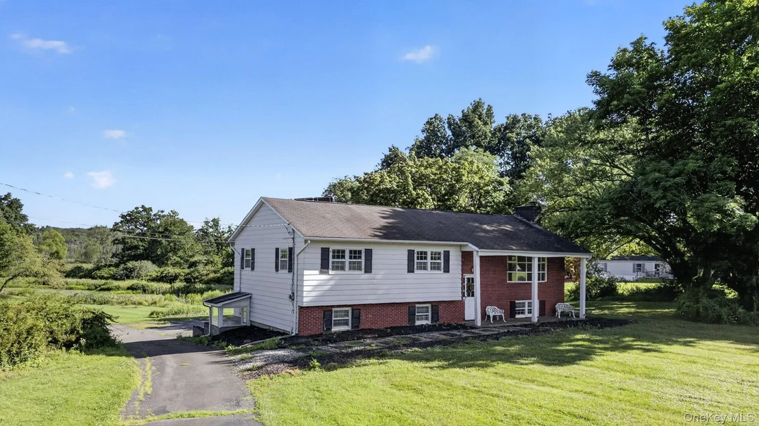 Photo of 315 Pine Bush Road