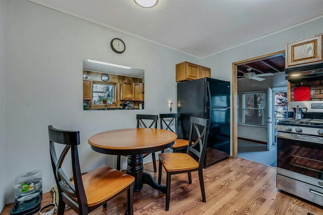 Photo of 75 Royal Avenue