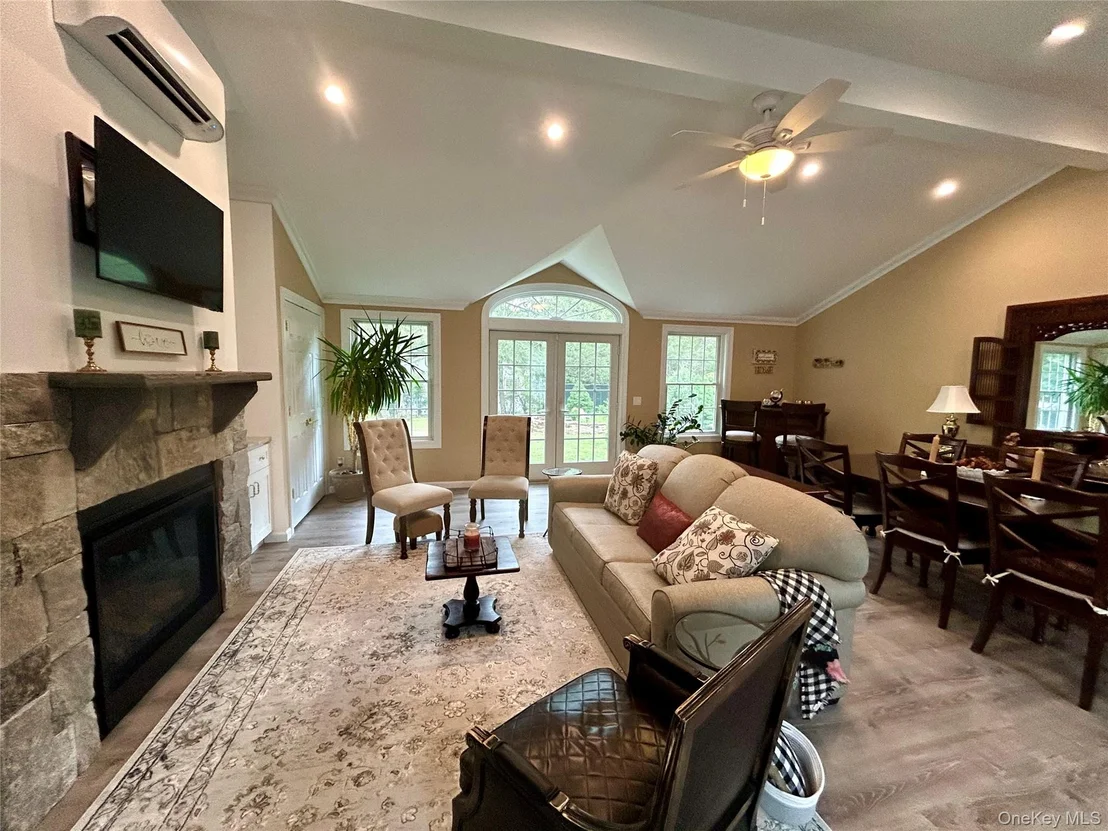 Photo of 54 Madeline Road