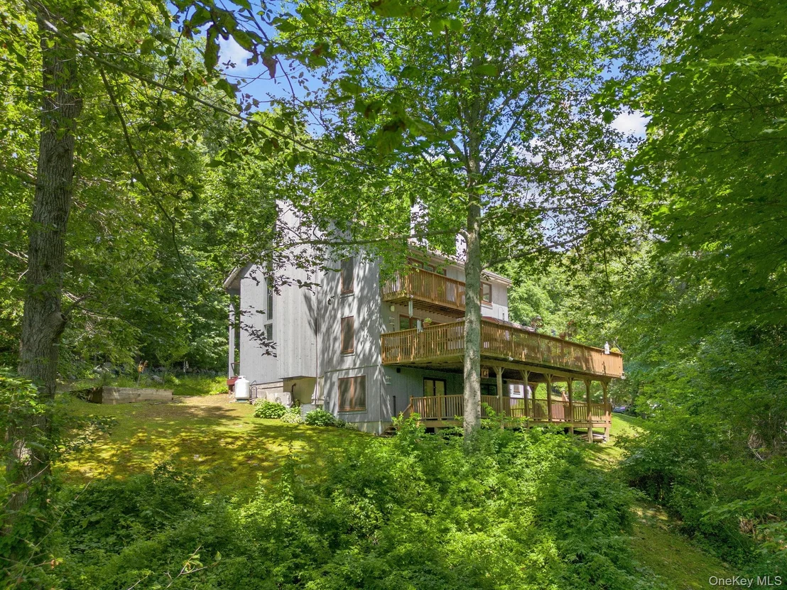 Photo of 23 River Road