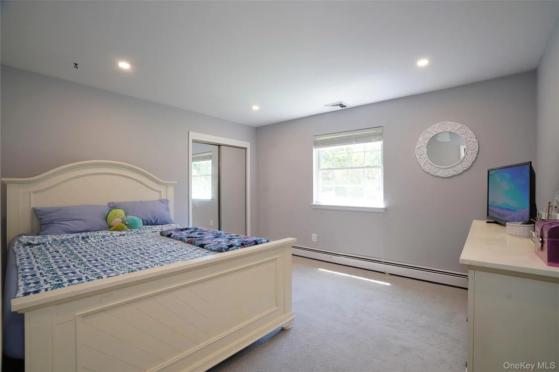 Photo of 11 Kenneth Drive