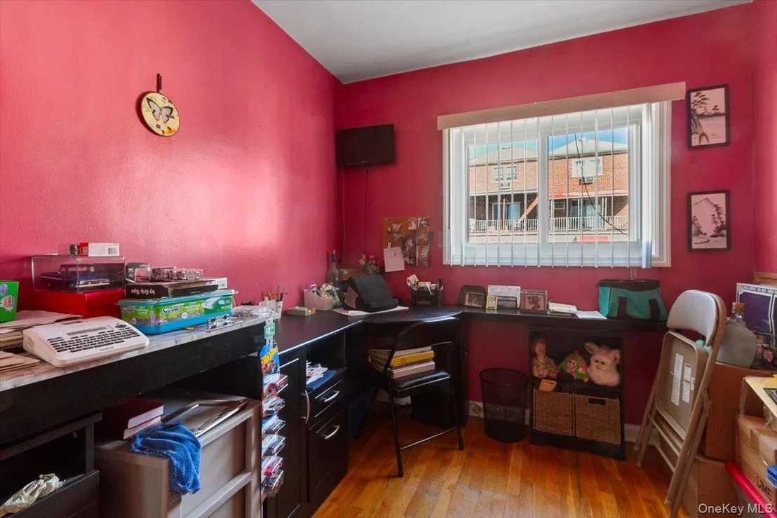 Photo of 1012 Vincent Avenue
