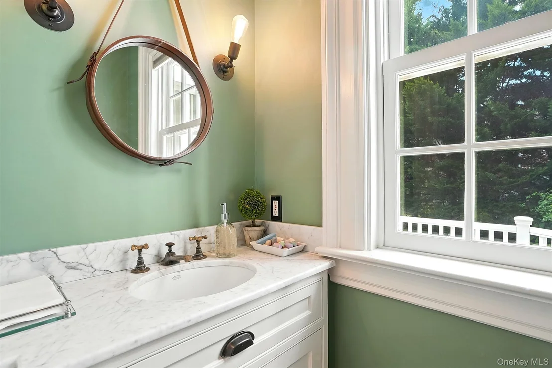 Photo of 14 Mendota Avenue