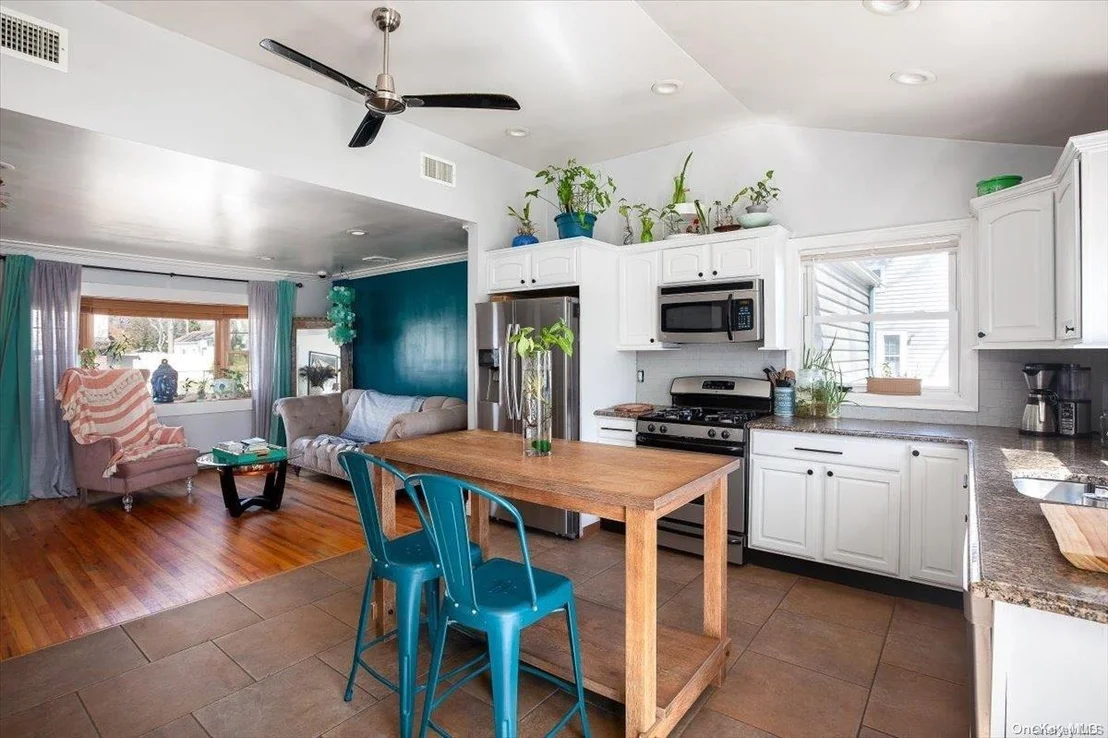 Photo of 148 Beverly Road