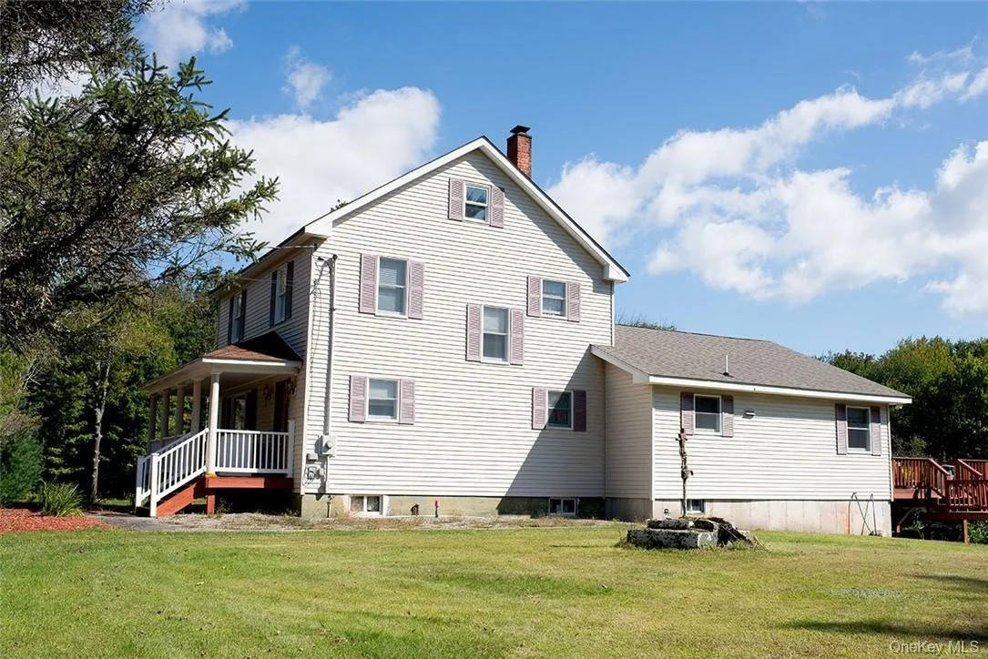 Photo of 114 Levine Road