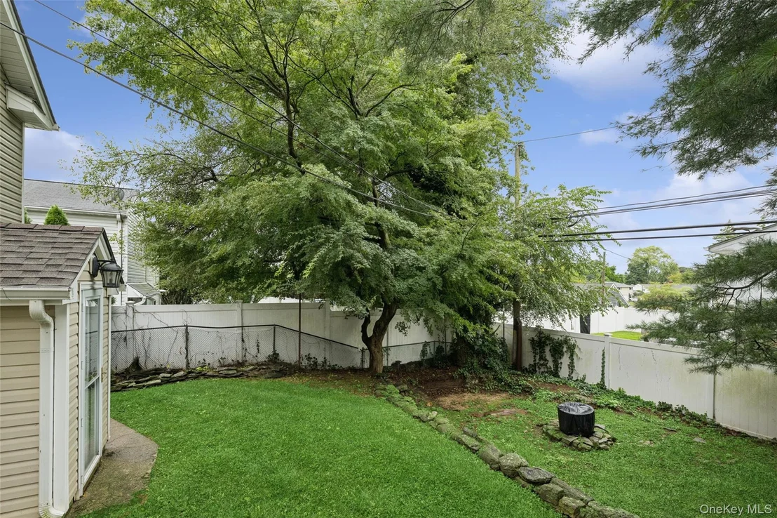 Photo of 21 Edgewood