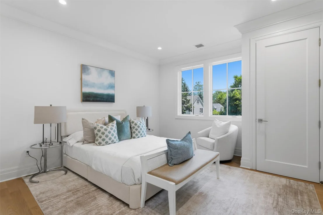 Photo of 83 Orchard Avenue