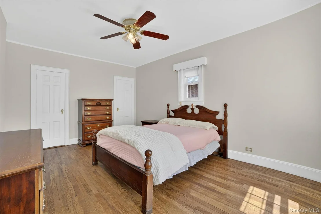 Photo of 84 Halstead Avenue