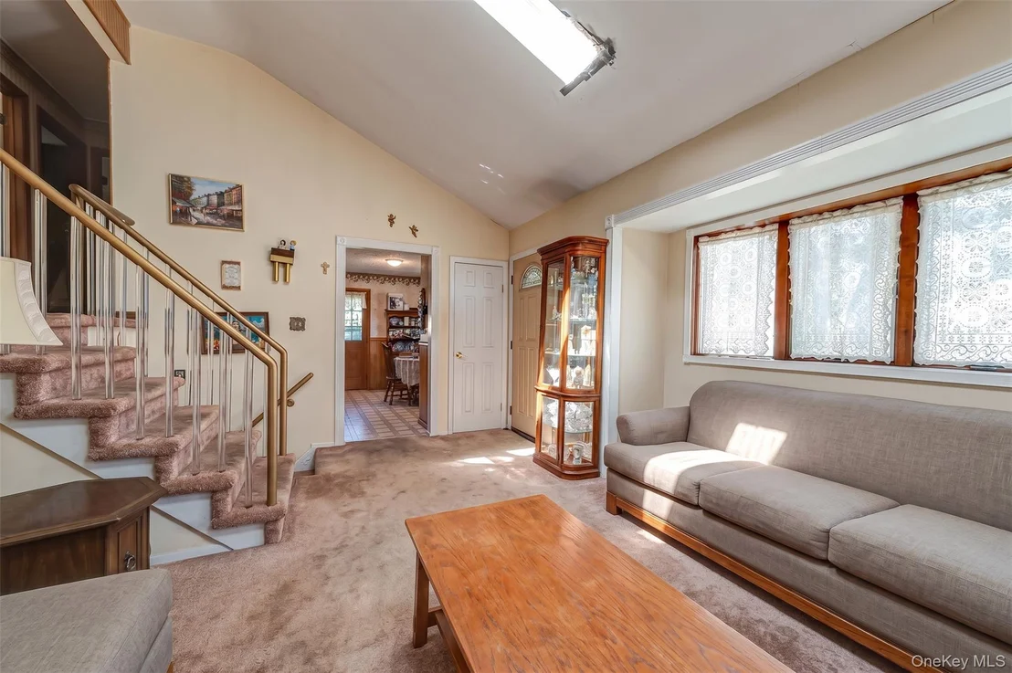 Photo of 9 Johnson Place