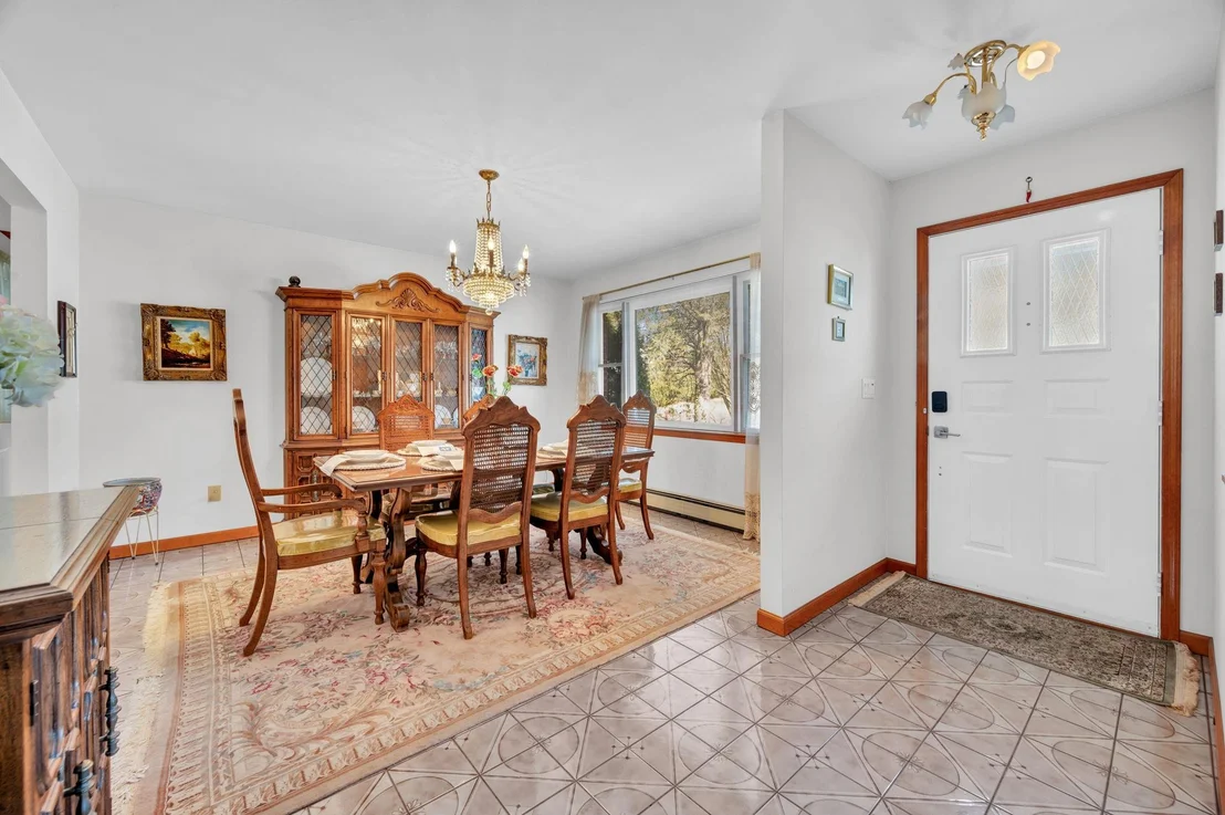 Photo of 187 Minerva Drive