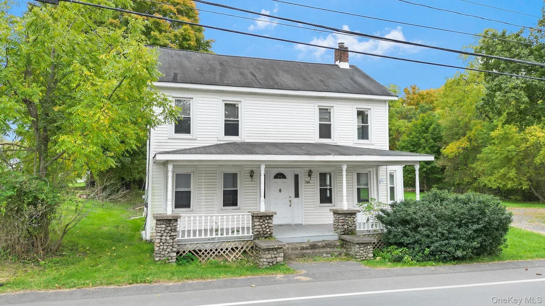 Photo of 708 Burlingham Road